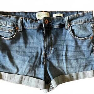 Celebrity Pink Meadow Cuffed Denim Shorts